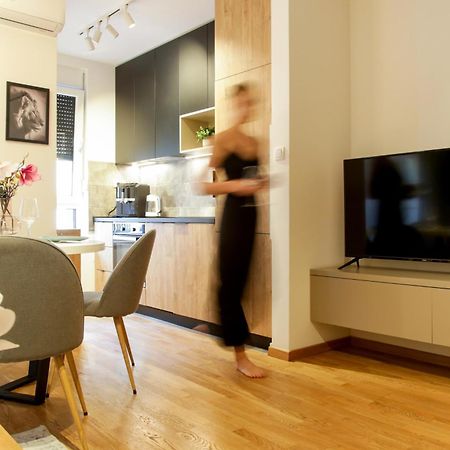 Supernova Deluxe Residence Novi Sad Kamer foto