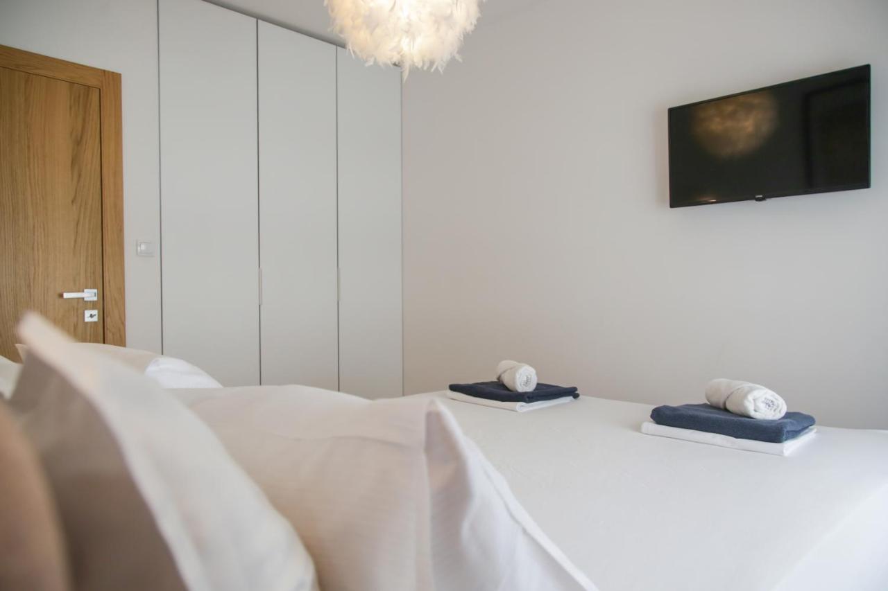 Supernova Deluxe Residence Novi Sad Buitenkant foto