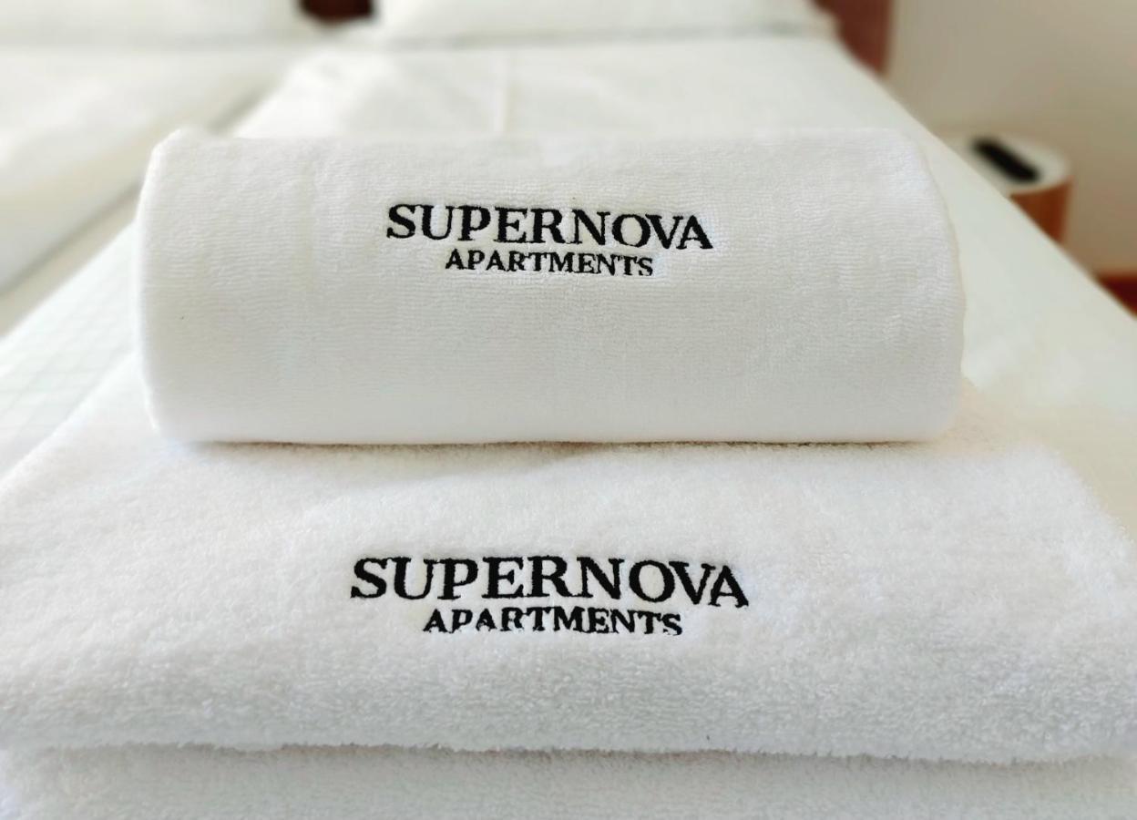 Supernova Deluxe Residence Novi Sad Buitenkant foto